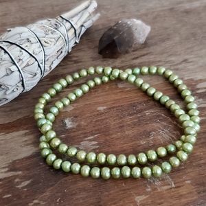 vintage green pearls strand boho necklace